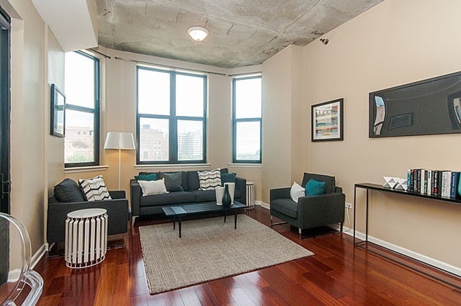 1464 S Michigan Avenue 503
