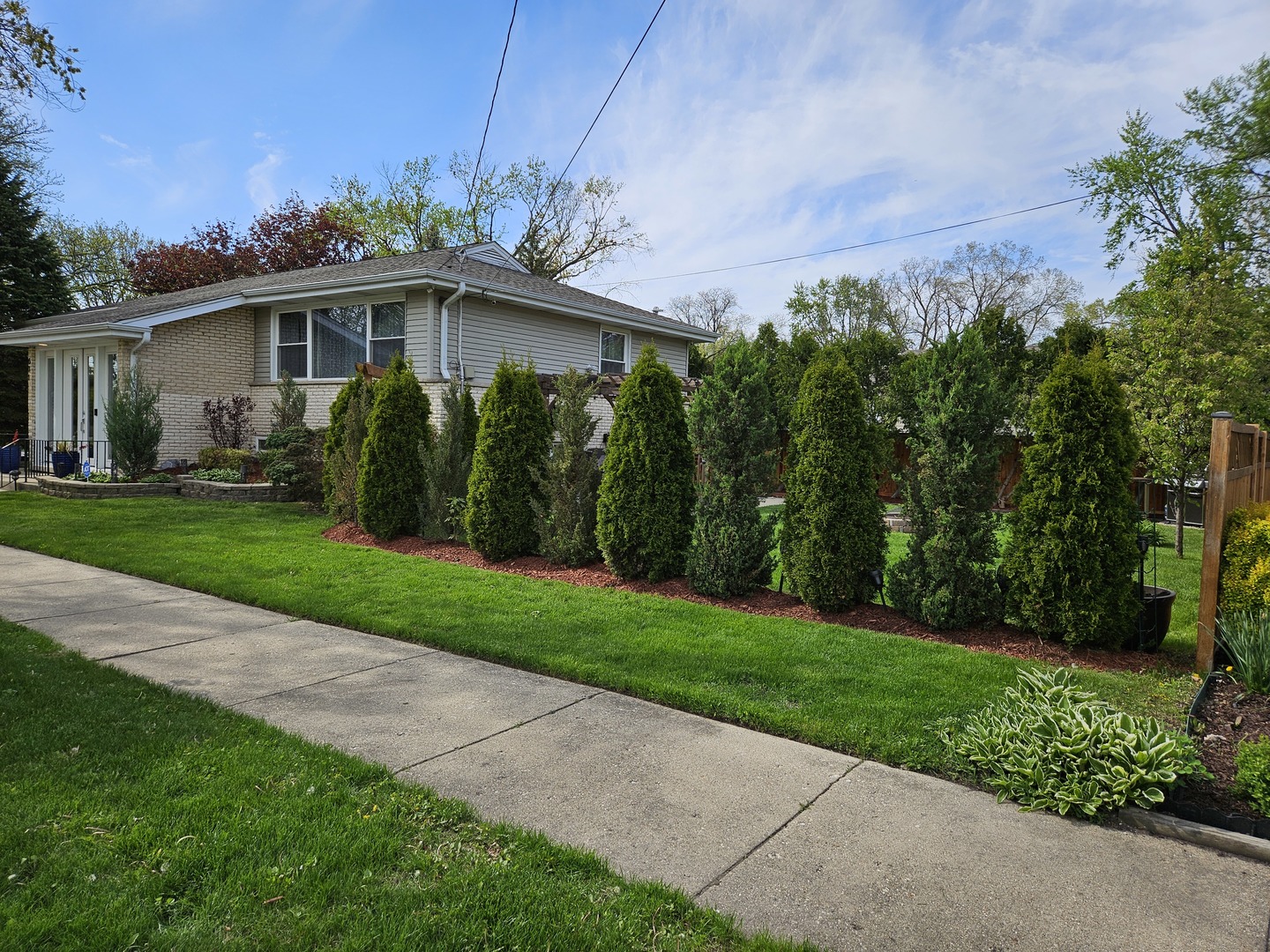 601 N SEMINARY Avenue
