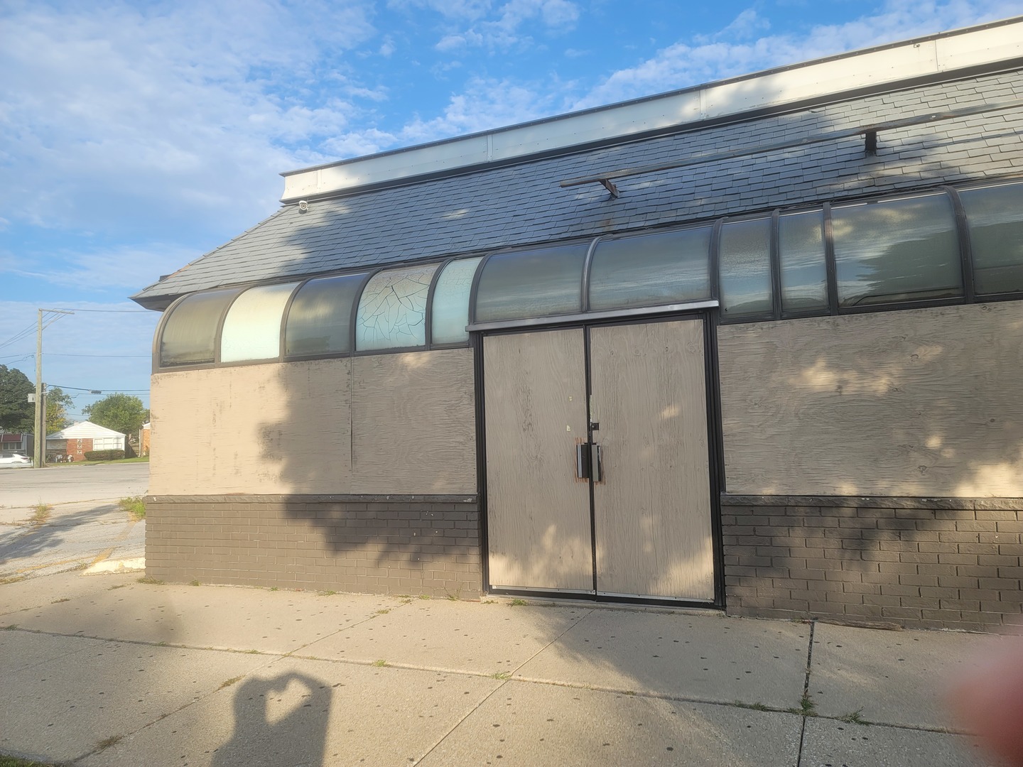 3200 W Columbus Avenue