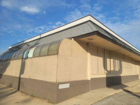 3200 W Columbus Avenue Chicago IL 60652