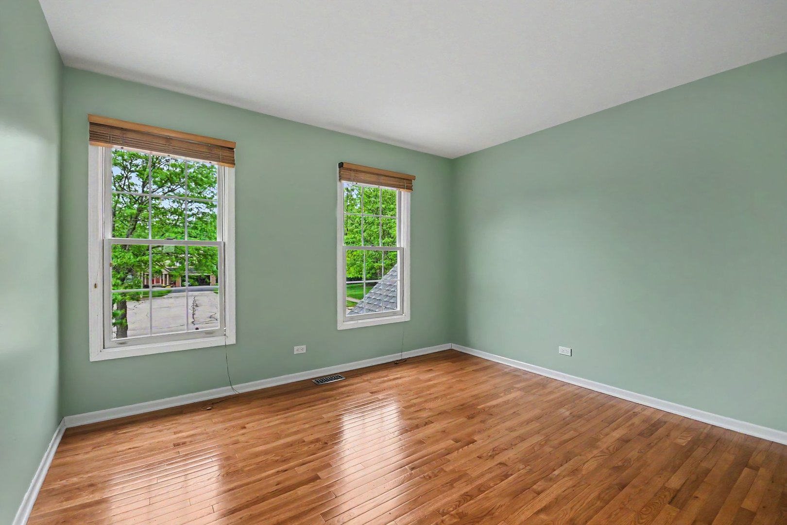 Properties 3 865 Warwick Lane SE