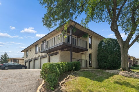 Photo of 15701 Orlan Brook Drive #5, Orland Park, IL 60462 (MLS # 12734334)