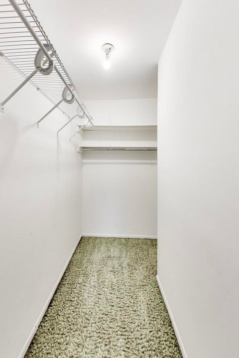 Tiny photo for 1836 Wildberry Drive #B, Glenview, IL 60025 (MLS # 12574760)