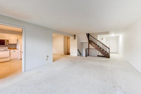 Tiny photo for 1836 Wildberry Drive #B, Glenview, IL 60025 (MLS # 12574760)