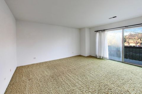 Tiny photo for 1836 Wildberry Drive #B, Glenview, IL 60025 (MLS # 12574760)