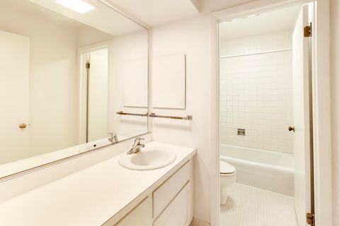 Tiny photo for 1836 Wildberry Drive #B, Glenview, IL 60025 (MLS # 12574760)