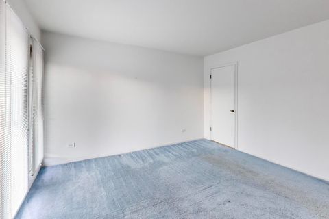 Tiny photo for 1836 Wildberry Drive #B, Glenview, IL 60025 (MLS # 12574760)