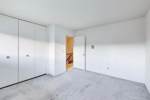 Tiny photo for 1836 Wildberry Drive #B, Glenview, IL 60025 (MLS # 12574760)