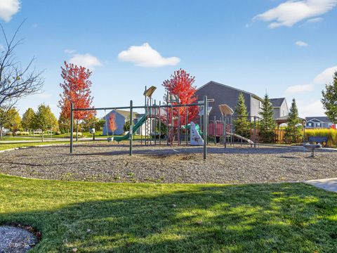 Tiny photo for 1308 Bayberry Circle, Pingree Grove, IL 60140 (MLS # 12506697)