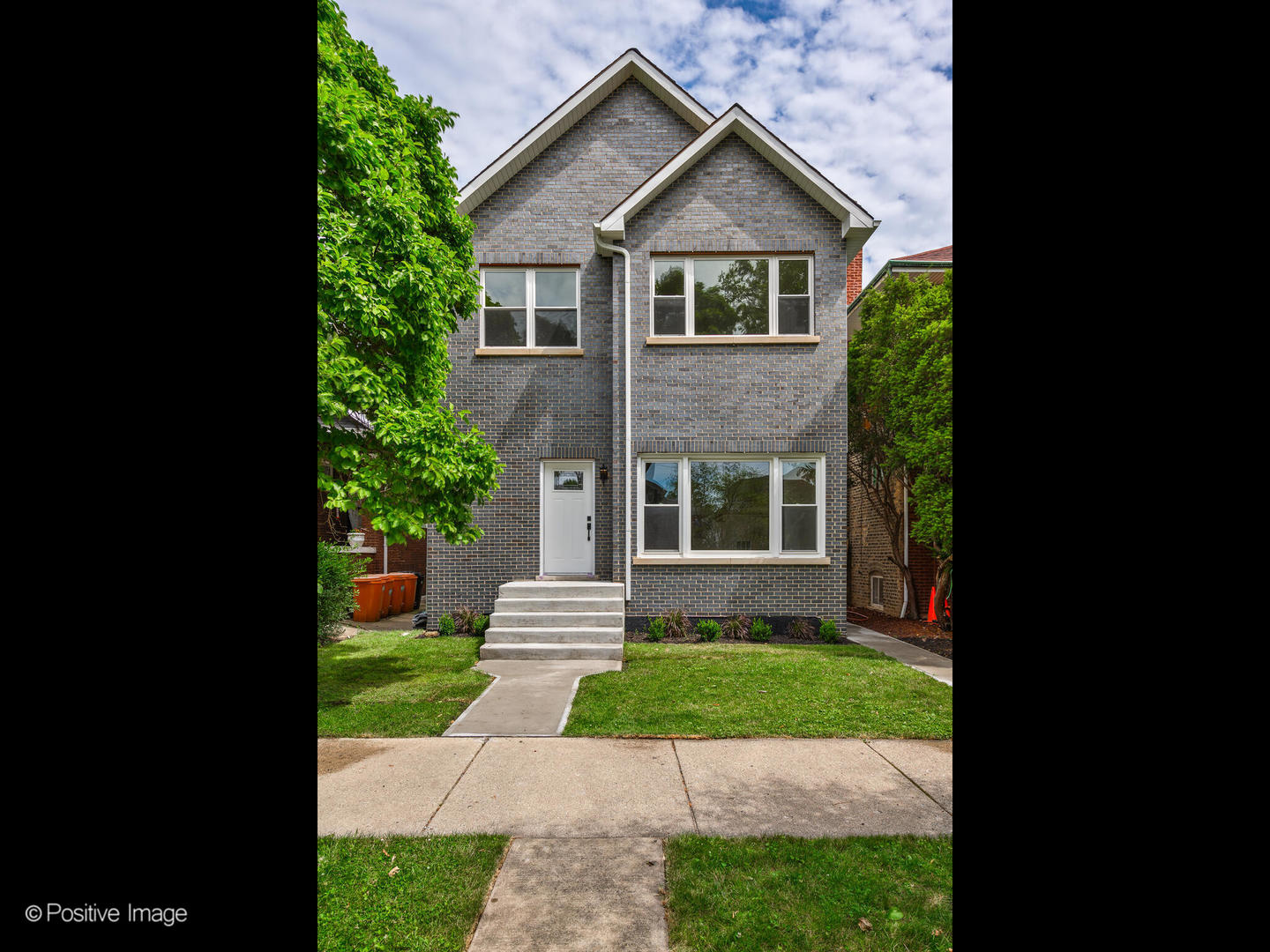 View Chicago, IL 60630 house