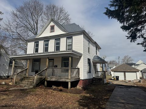 Tiny photo for 245 E Orleans Street E, Paxton, IL 60957 (MLS # 12589220)