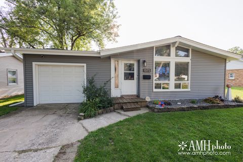 Photo of 1575 S 5th Avenue, Kankakee, IL 60901 (MLS # 12433941)