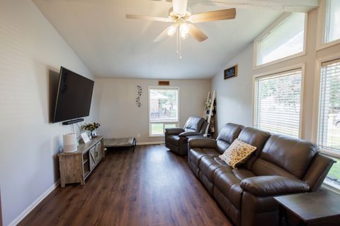 Tiny photo for 1575 S 5th Avenue, Kankakee, IL 60901 (MLS # 12433941)