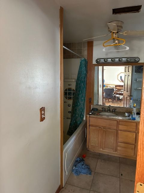 Tiny photo for 25174 W Claridan Avenue, Antioch, IL 60002 (MLS # 12500193)