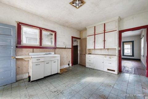 Tiny photo for 206 W Blackman Street, Harvard, IL 60033 (MLS # 12480657)