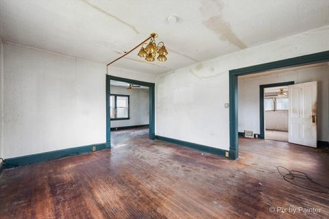 Tiny photo for 206 W Blackman Street, Harvard, IL 60033 (MLS # 12480657)