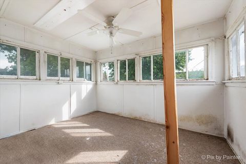 Tiny photo for 206 W Blackman Street, Harvard, IL 60033 (MLS # 12480657)