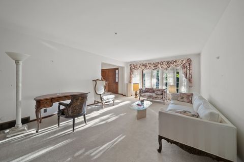 Tiny photo for 408 Lavergne Avenue, Wilmette, IL 60091 (MLS # 12501956)