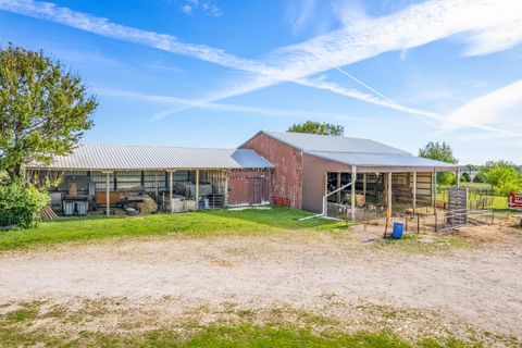 Tiny photo for 15534 Somonauk Road, DeKalb, IL 60115 (MLS # 12375140)