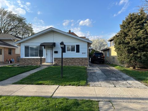 9102 CHESTNUT Street Franklin Park IL 60131