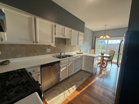 Tiny photo for 33 S Barton Trail, Batavia, IL 60510 (MLS # 12724782)