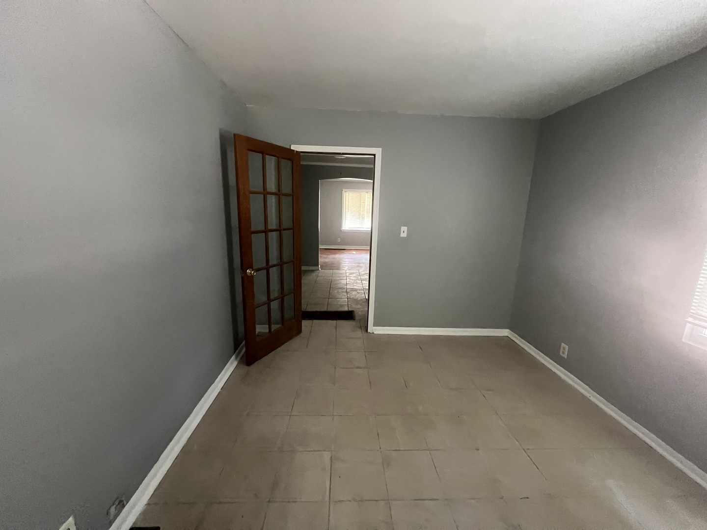 Chicago, Illinois 60617, United States, 2 Bedrooms Bedrooms, ,1 BathroomBathrooms,Residential,Active,215797