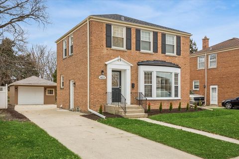 Photo of 1623 Manchester Avenue, Westchester, IL 60154 (MLS # 12525123)