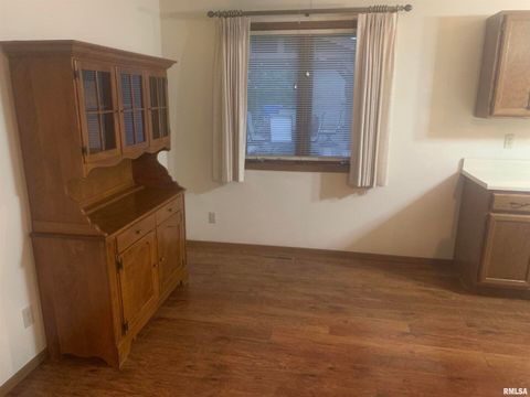 Tiny photo for 4237 26TH Avenue #1, Moline, IL 61265 (MLS # QC4268681)