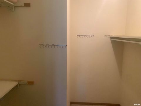 Tiny photo for 4237 26TH Avenue #1, Moline, IL 61265 (MLS # QC4268681)