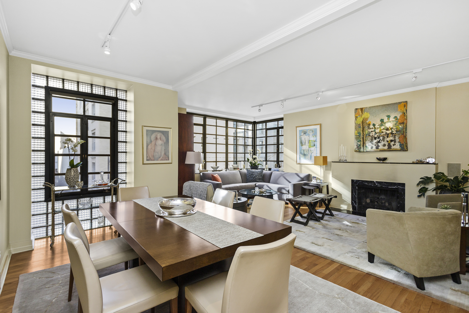 77 E Division Street 3