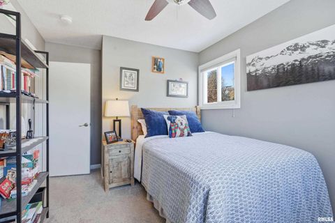 Tiny photo for 3880 TANGLEFOOT Court, Bettendorf, IA 52722 (MLS # QC4270079)