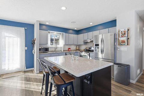 Tiny photo for 3880 TANGLEFOOT Court, Bettendorf, IA 52722 (MLS # QC4270079)