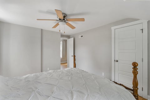 Tiny photo for 1606 Coffelt Avenue, Davenport, IA 52803 (MLS # 12764930)