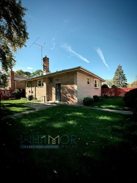 Tiny photo for 15201 Sunset Drive, Dolton, IL 60419 (MLS # 12549494)