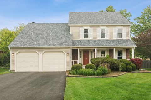Photo of 4255 OAK KNOLL Lane, Hoffman Estates, IL 60192 (MLS # 12636197)