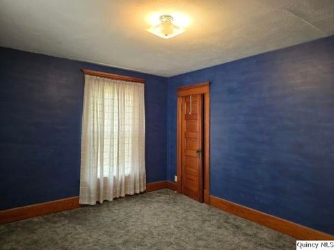 Tiny photo for 722 Wabash Avenue, Carthage, IL 62321 (MLS # 12363649)