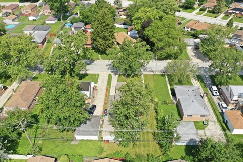 Tiny photo for 15577 Rose Drive, South Holland, IL 60473 (MLS # 12741016)