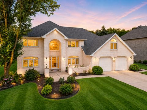 Tiny photo for 6722 Sweetbriar Lane, Darien, IL 60561 (MLS # 12705683)