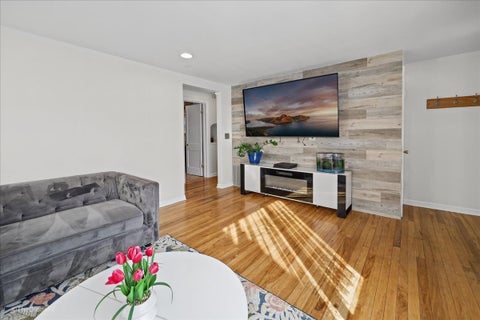 Tiny photo for 9522 Davis Street, Franklin Park, IL 60131 (MLS # 12780288)