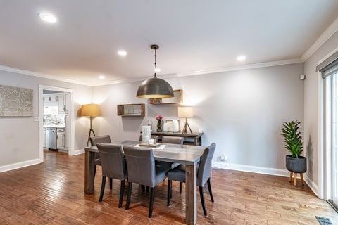 Tiny photo for 714 York Court, Northbrook, IL 60062 (MLS # 12726287)