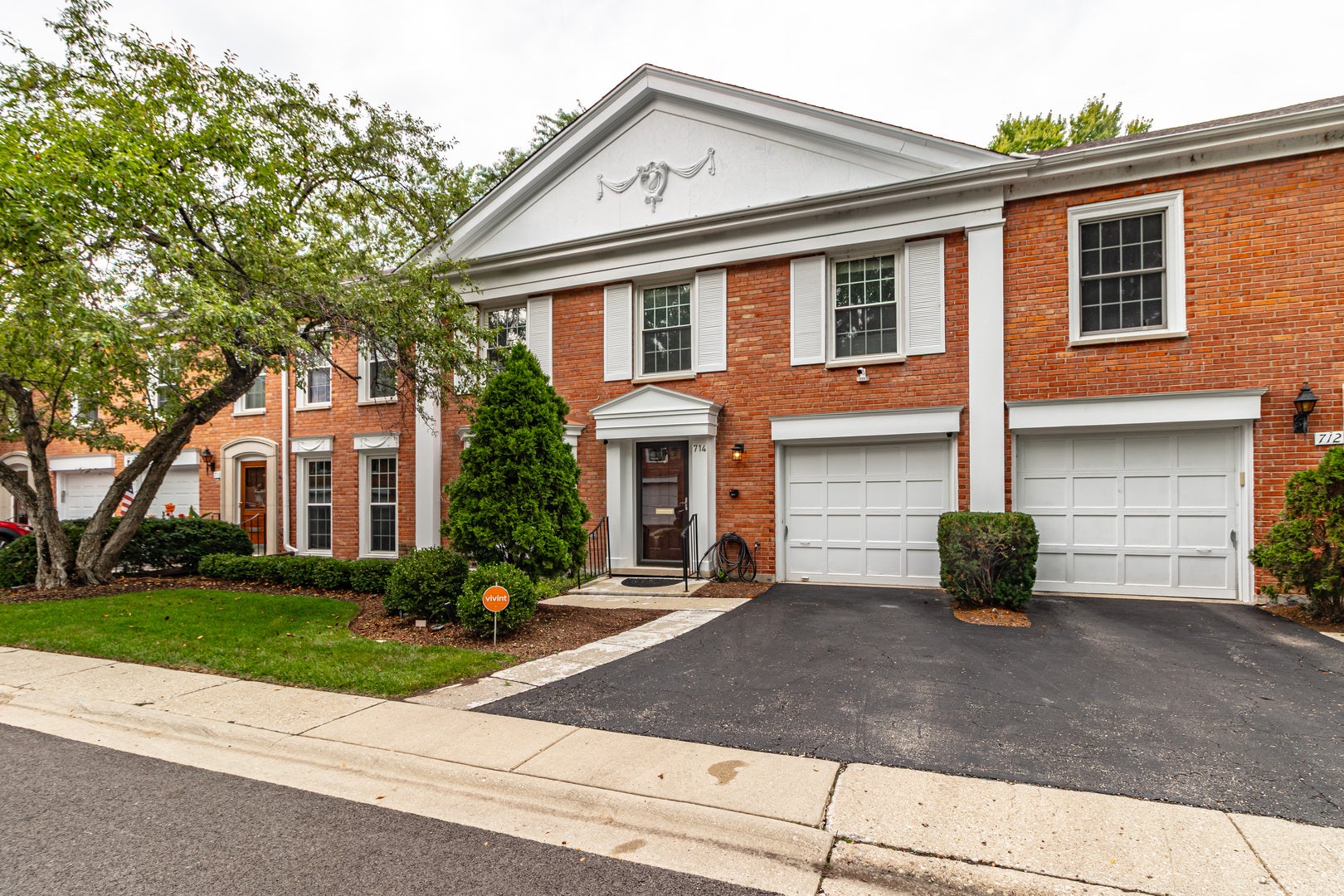 714 York Court
