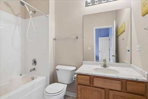 Tiny photo for 140 Station Park Circle, Grayslake, IL 60030 (MLS # 12695607)