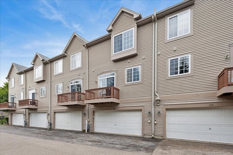 Tiny photo for 140 Station Park Circle, Grayslake, IL 60030 (MLS # 12695607)