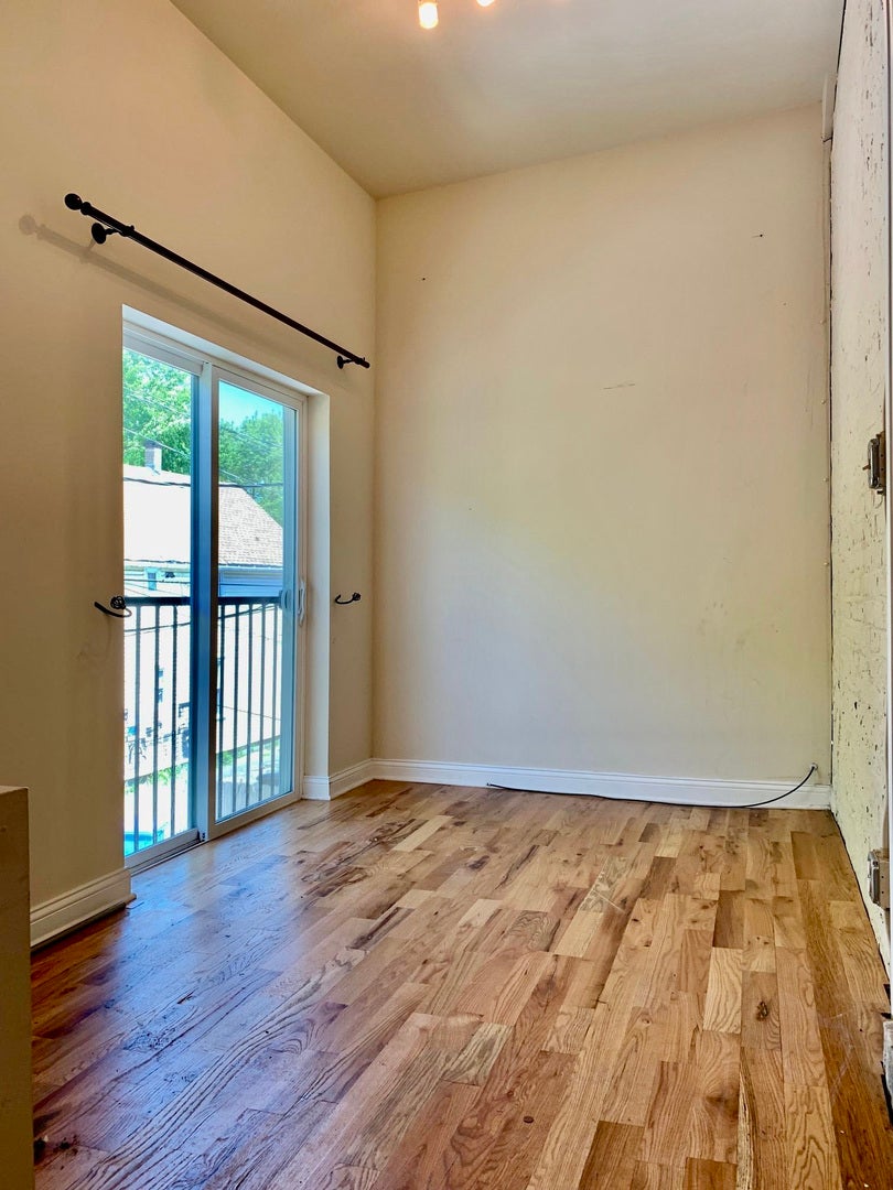 2148 W 18th Street