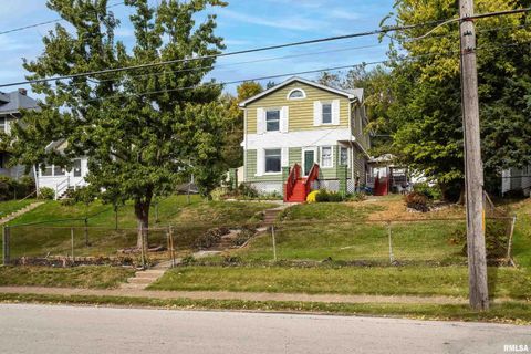 Tiny photo for 2114 TELEGRAPH Road, Davenport, IA 52804 (MLS # QC4268609)