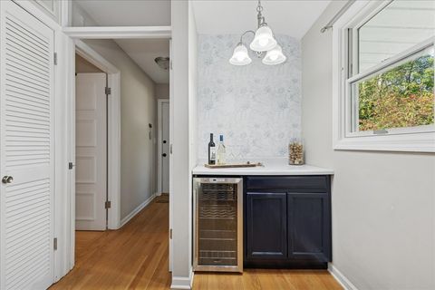 Tiny photo for 14 W Surrey Lane, Barrington Hills, IL 60010 (MLS # 12501456)