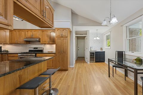 Tiny photo for 14 W Surrey Lane, Barrington Hills, IL 60010 (MLS # 12501456)