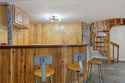 Tiny photo for 14 W Surrey Lane, Barrington Hills, IL 60010 (MLS # 12501456)