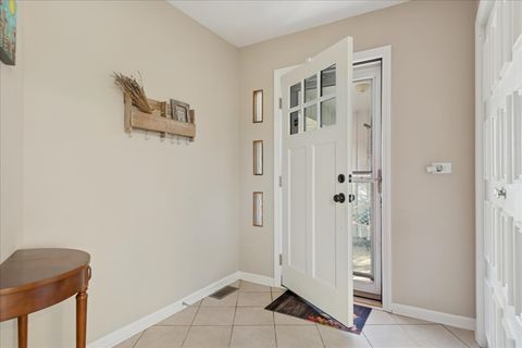 Tiny photo for 14 W Surrey Lane, Barrington Hills, IL 60010 (MLS # 12501456)