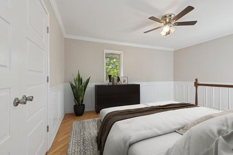 Tiny photo for 14 W Surrey Lane, Barrington Hills, IL 60010 (MLS # 12501456)